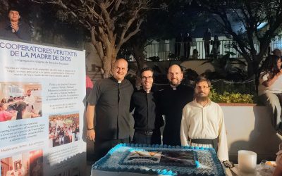 Fiesta por el XV Aniversario CVMD en Perú